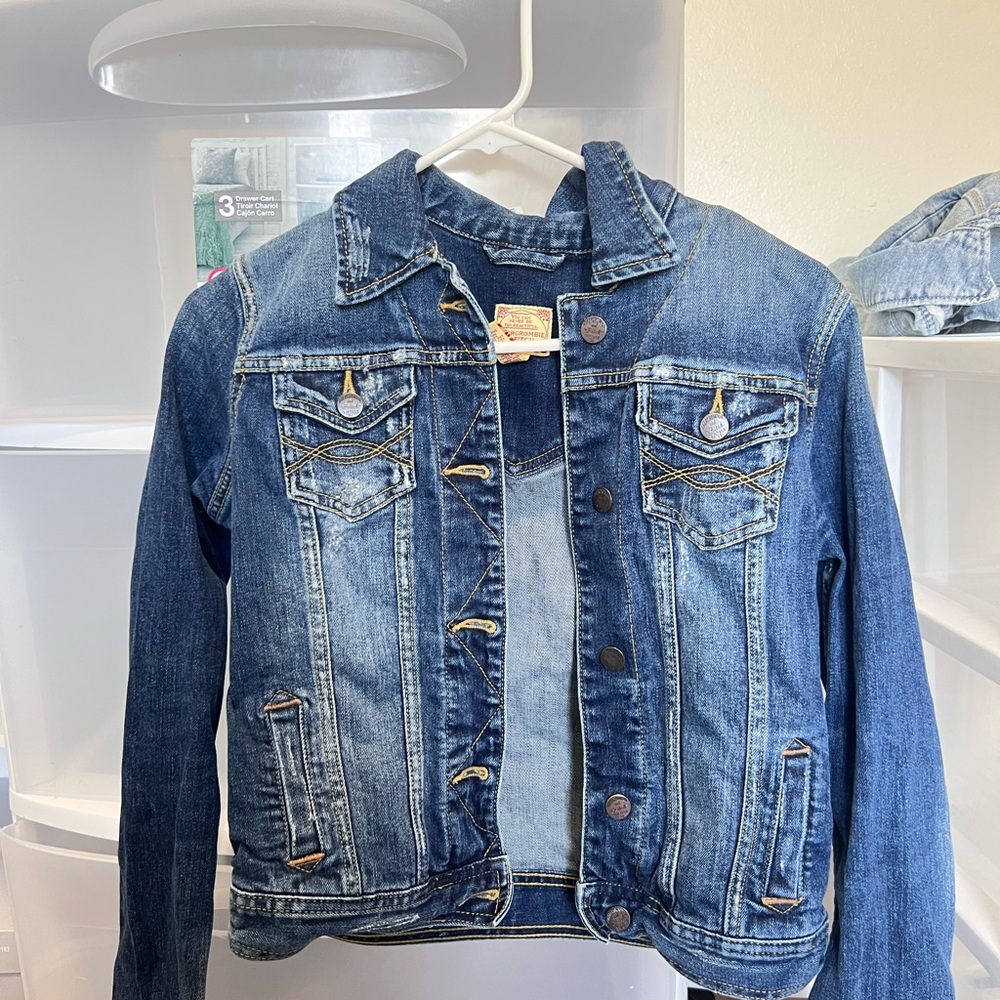 Abercrombie & Fitch Blue Jean Jacket Classic Denim Style